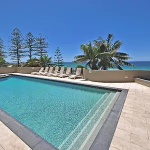 https://clubb-coolum-beach-resort.queenslandhotels.net